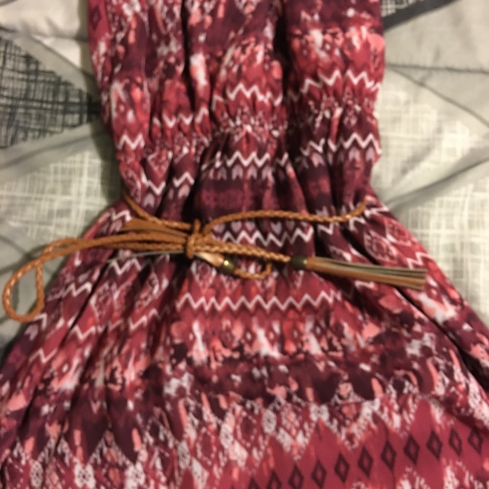 Dress - Picture 2 of 3